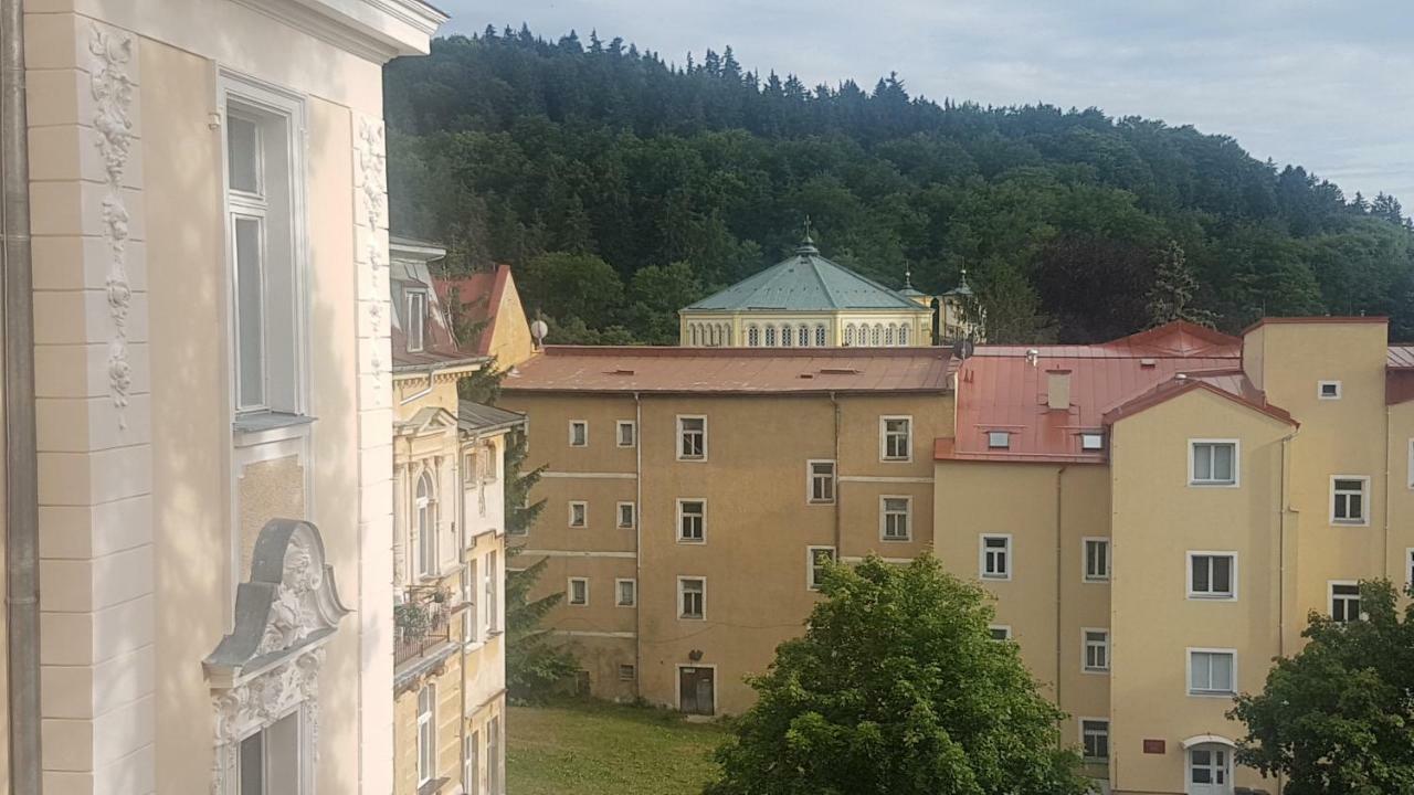 Apartman U Kolonady Mariánské Lázně Εξωτερικό φωτογραφία